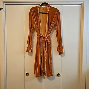 Gold velvet duster